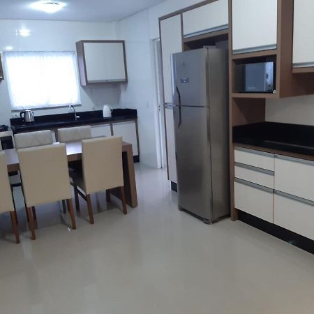 Apartamento 2 dormitório praia de Bombas Bombinhas Exterior foto